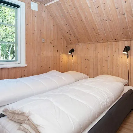 Cozy Holiday In Syddanmark With Terrace Vakantiehuis